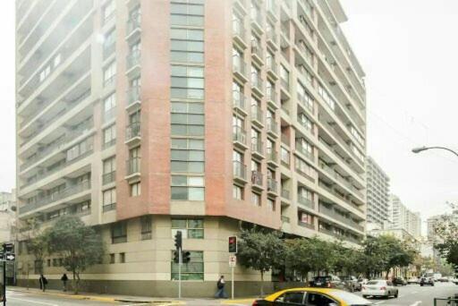 Depto 707 Excelente Ubicacion Metro Sta Lucia, Barrio Paris Londres Centro Santiago Apartment ภายนอก รูปภาพ